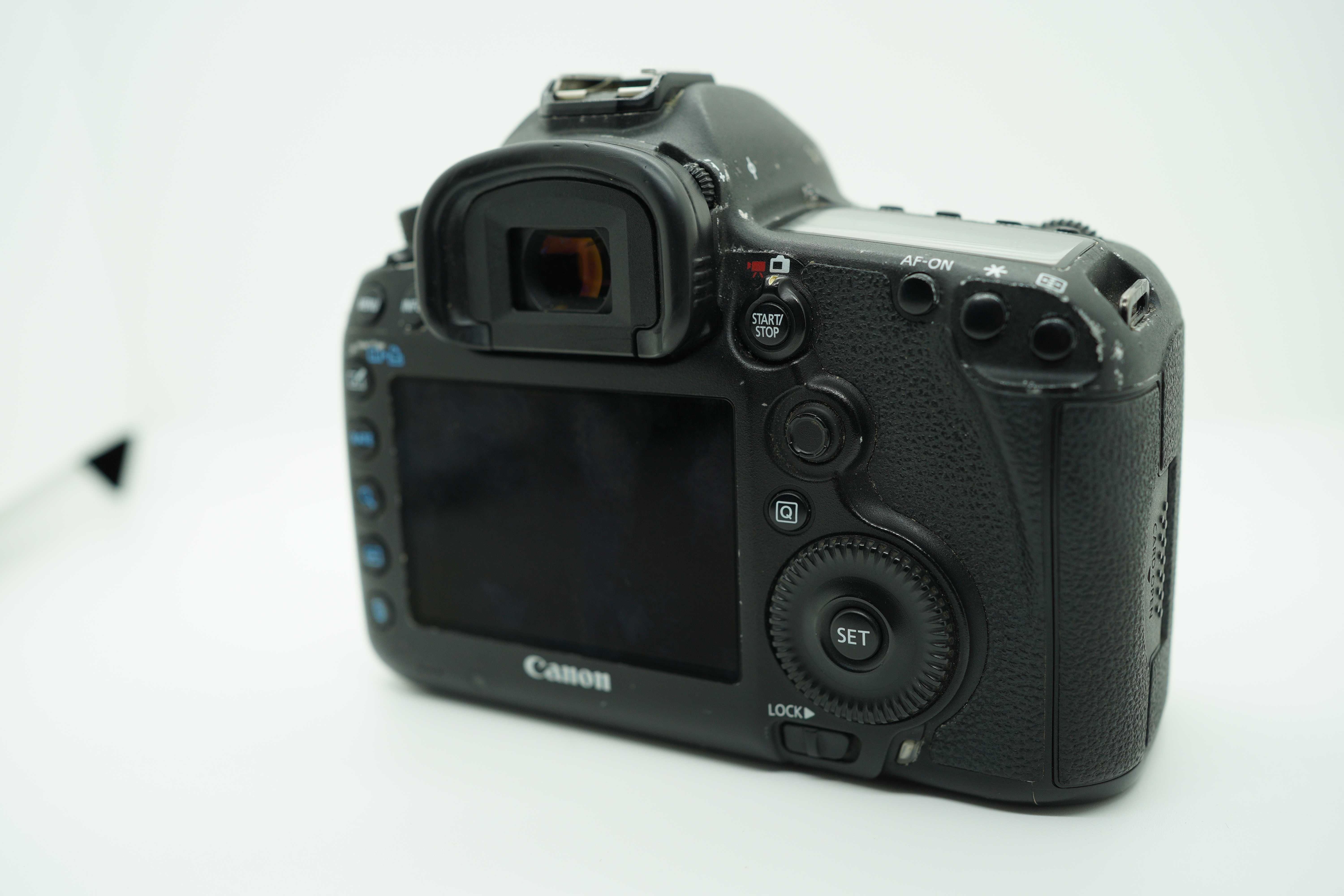 Canon 5D III - Camara