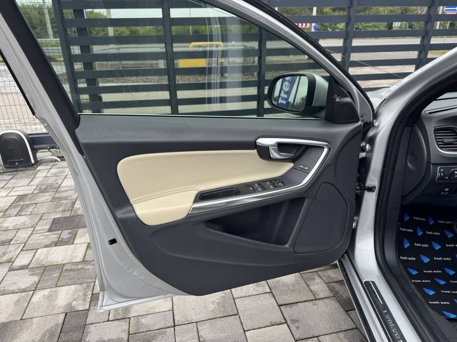 Volvo S60 2014 freshauto