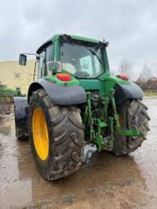 Трактор John Deere 6920
