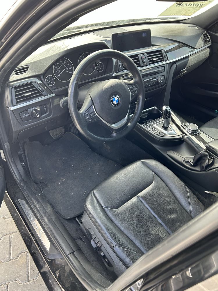 Продам BMW 3 f30