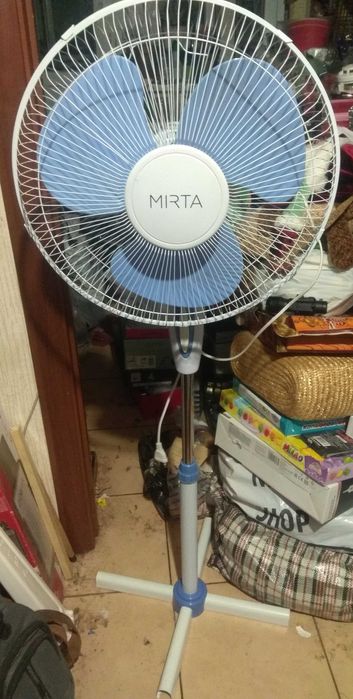 Підлоговий побутовий вентилятор Mirta
