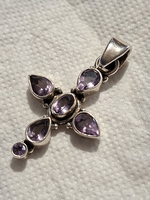 Srebrny krzyż zawieszka srebro krzyżyk medalik wisior