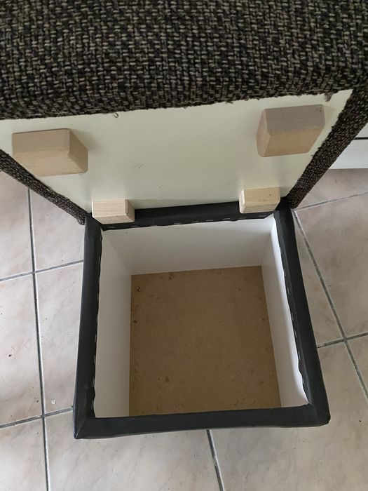 Pufa brązowa otwierana