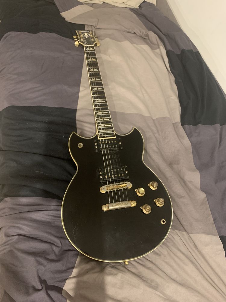 Gitara Yamaha SG 1000