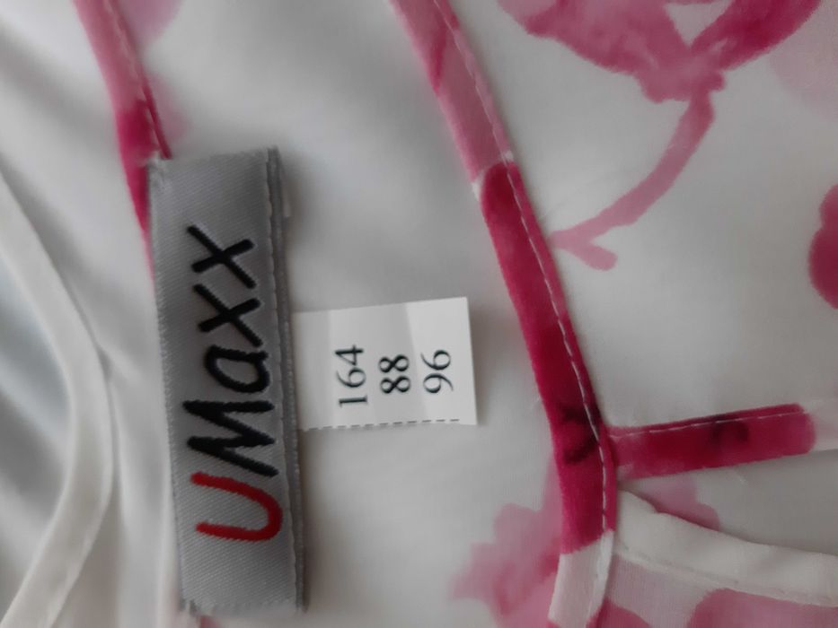 Продам воздушное нарядное платье