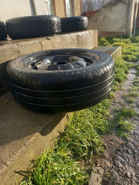 Продам диски с резиной