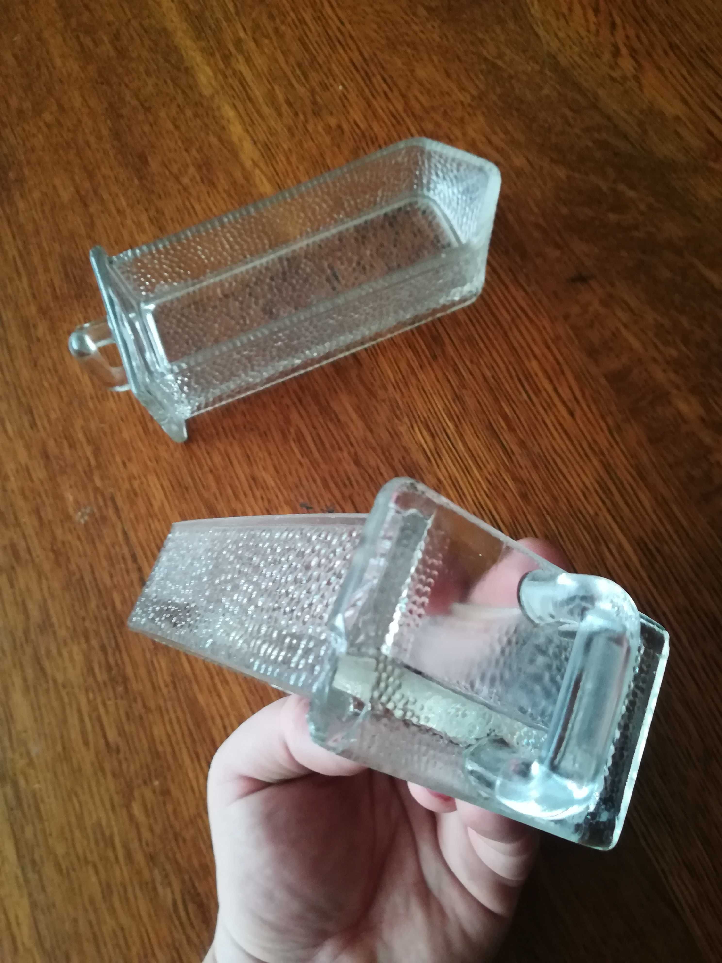 Szklana szufladka retro miarka pojemnik ze starego kredensu antyk