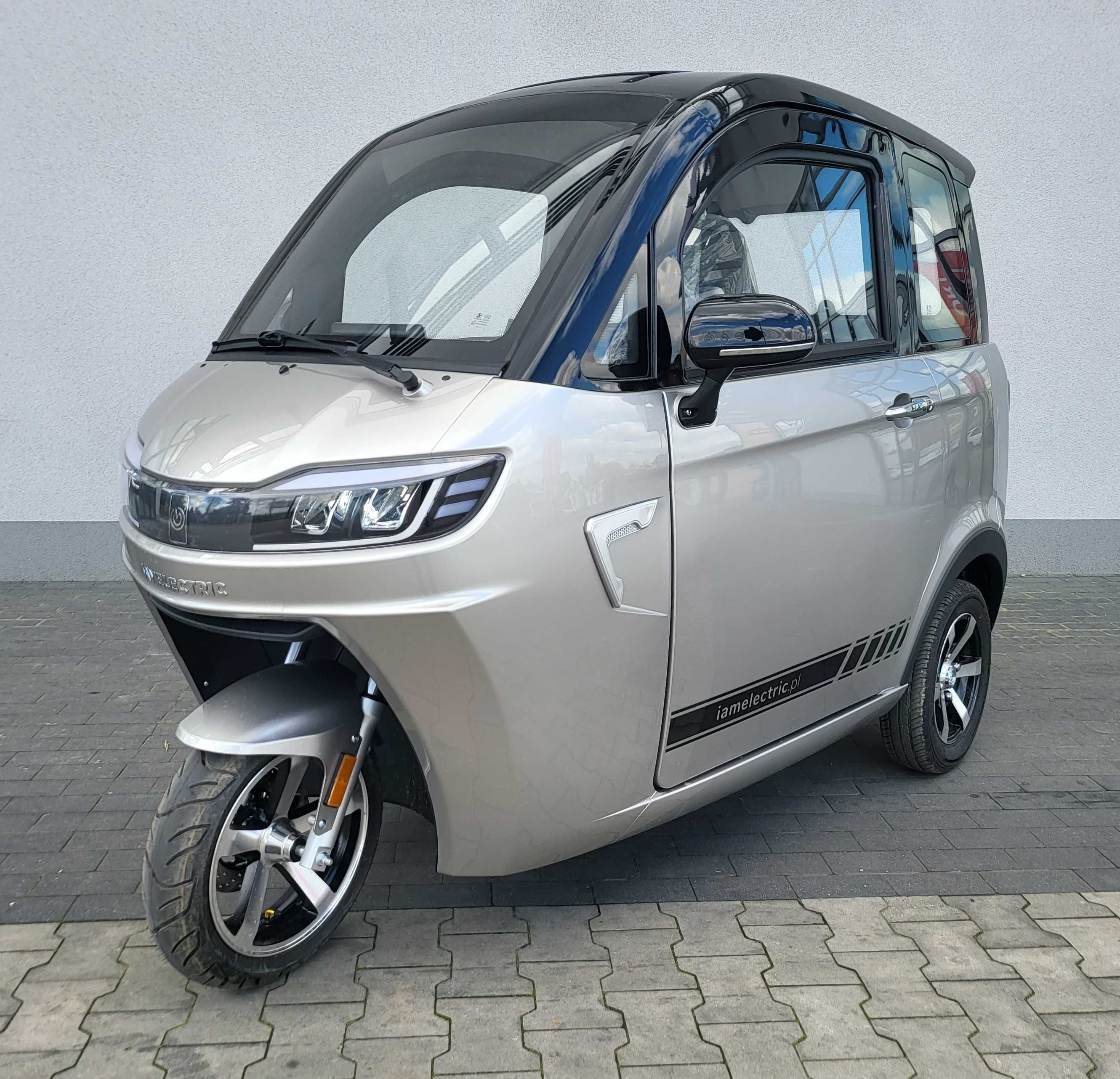 Motorower elektryczny trójkołowy zabudowany NEMO, ARIEL 2.0, ARIEL 4