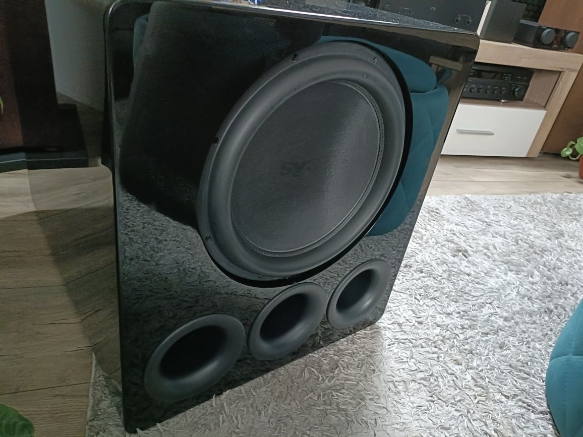 uszkodzony wzmacniacz z svs ultra 13 pb
