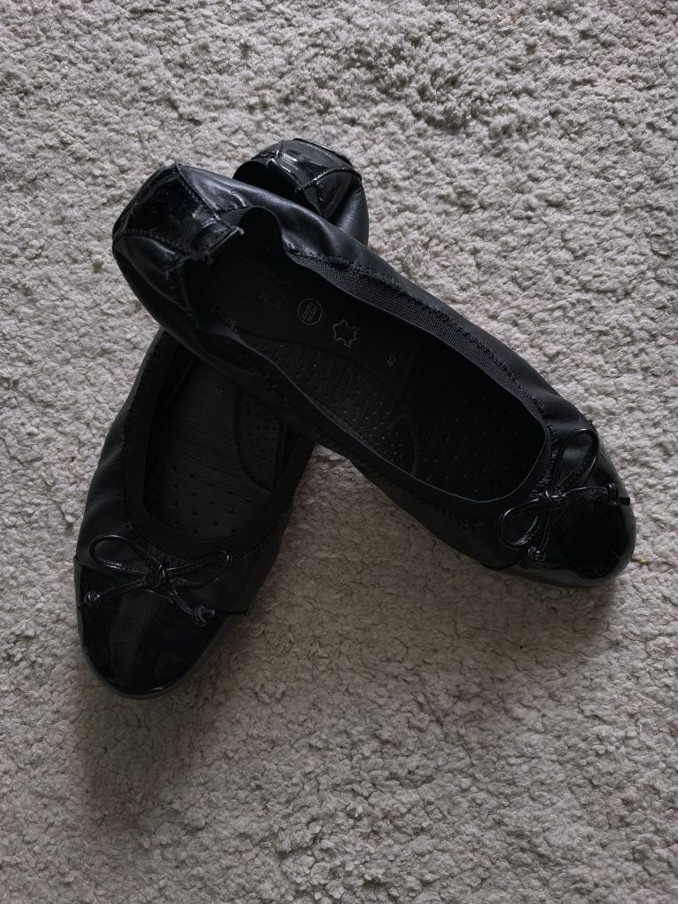 Geox skórzane baleriny czarne r.40