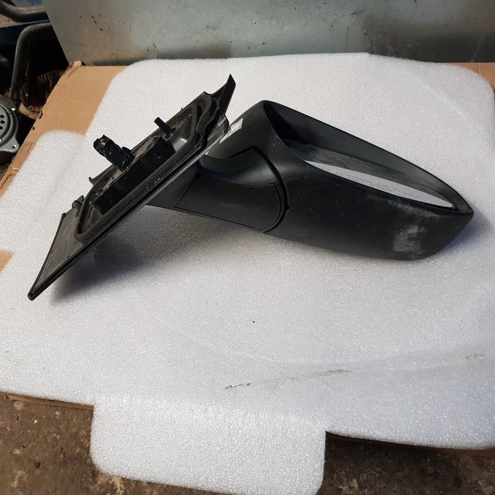 lusterko zewnętrzne Toyota Yaris 3