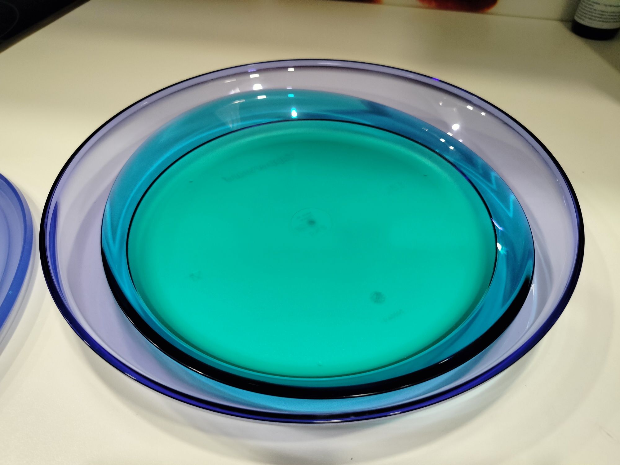 Półmisek pojemnik Tupperware Elegancja z pokrywką 1,5 l