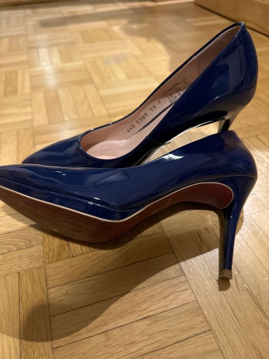 Czółenka na obcasie 39 Ryłko