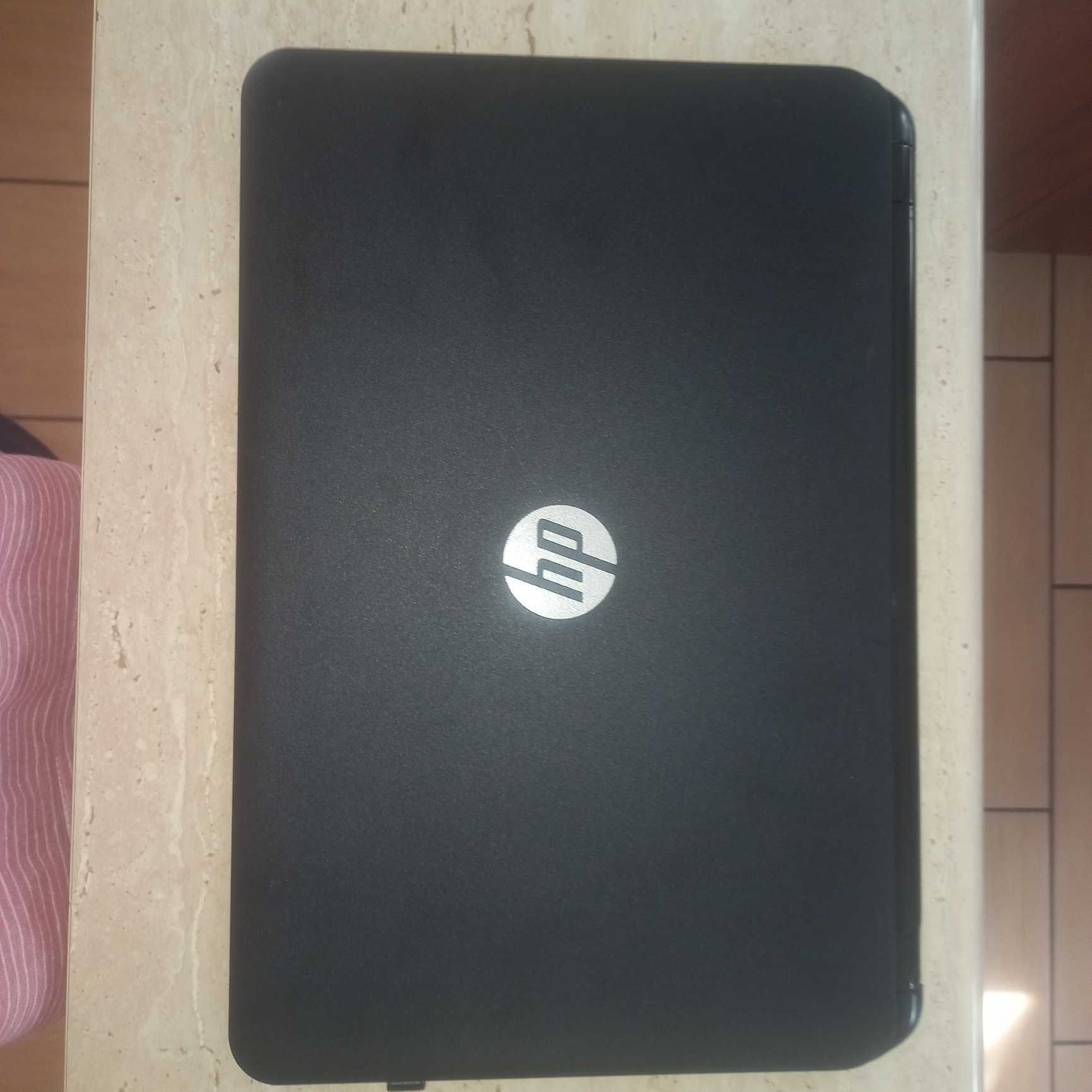 Laptop HP 255 G3