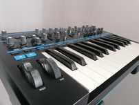 Sintetizador Novation bass station II