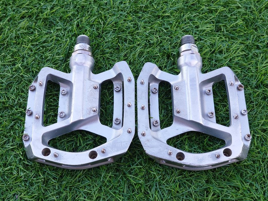 Pedały platformowe, platformy Shimano PD-GR500 srebrne