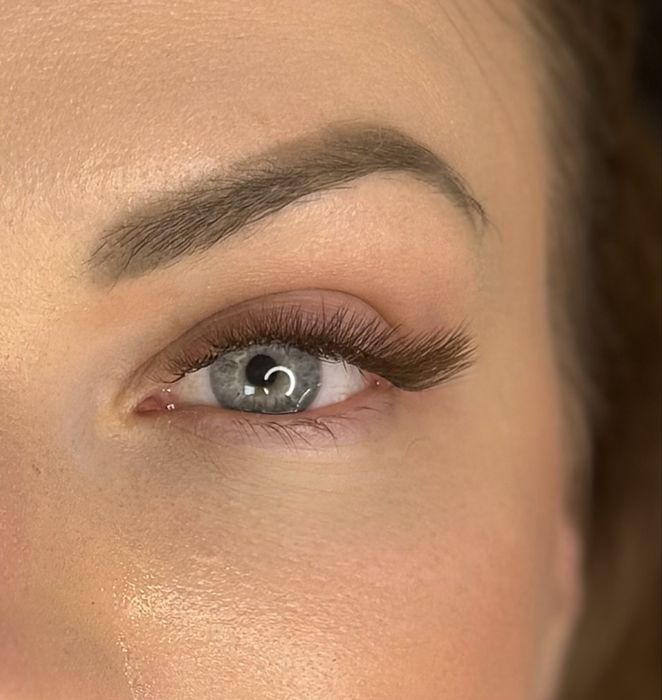 Салон краси з нарощування вій