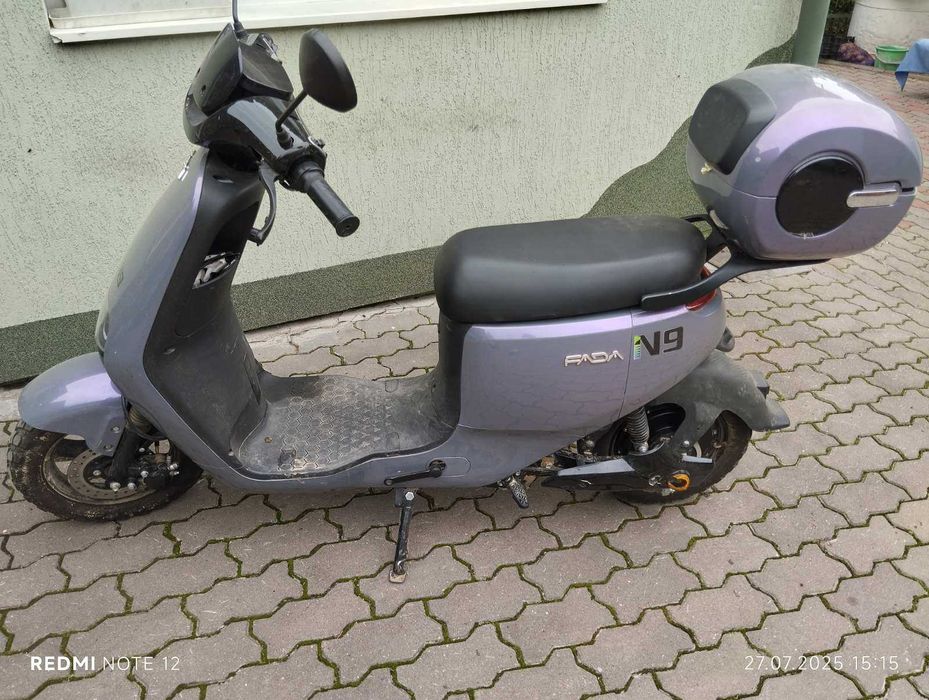 Електроскутер FADA N9 FDEB 10SLA-72 1000W. Синій космічний.
