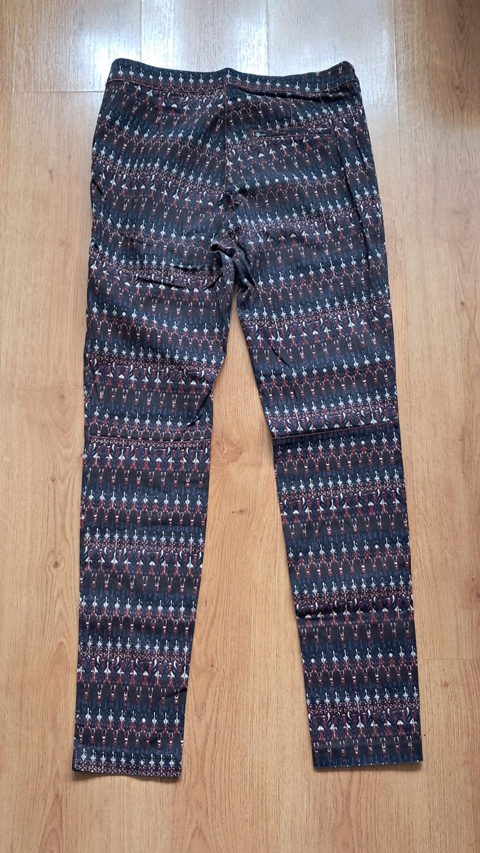 Legginsy wzór wzorzyste
