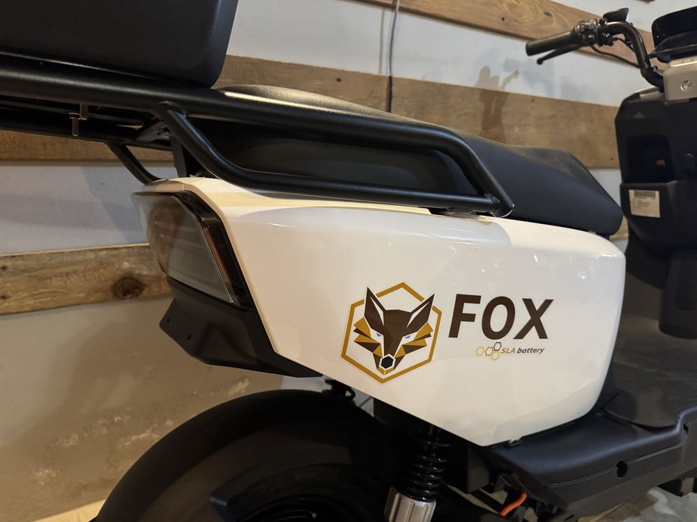 Scooter sem carta Vortex Goose Fox