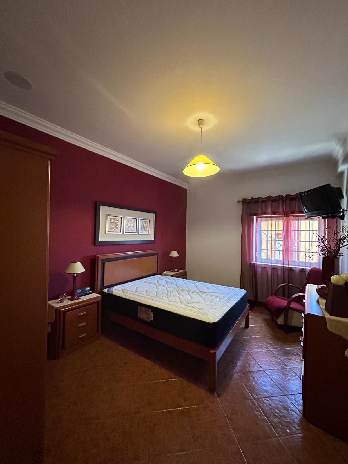 Apartamento T1 - Arrendamento