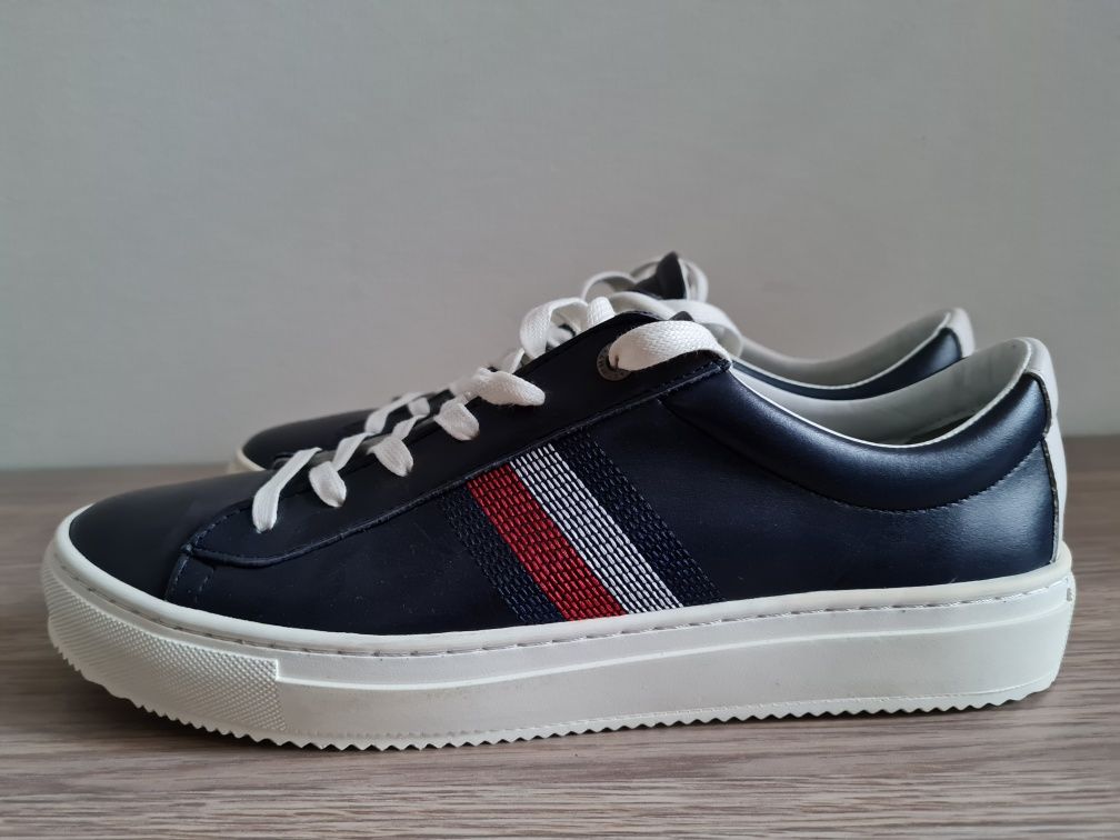 Кожаные сникеры Tommy Hilfiger