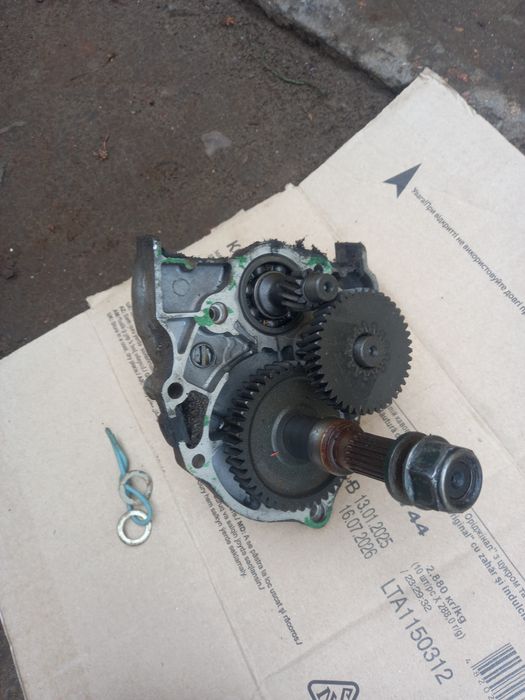 хонда діо 18 такт 24 Редуктор