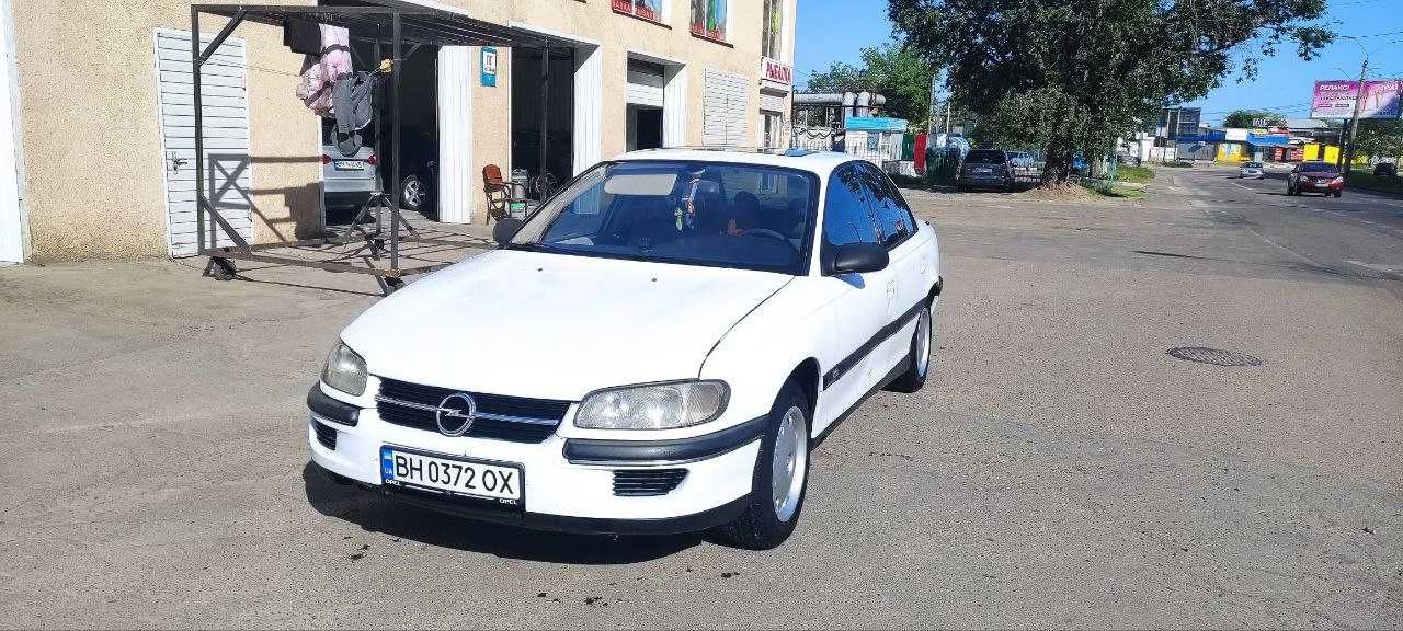 Продам Opel Omega АВТОМАТ газ/бензин