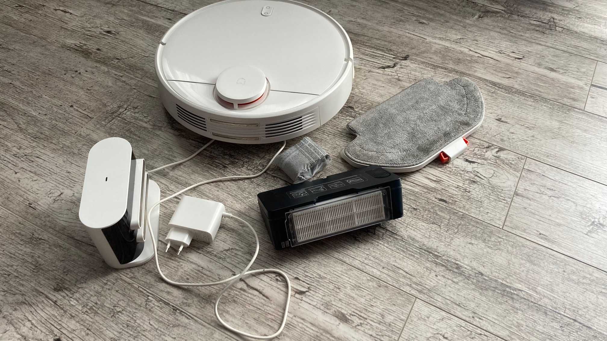 Mi Robot Vacuum-Mop Pro