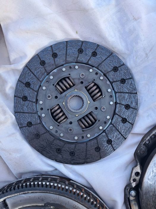 Продам  комплект циплениена Спринтер 906 651  2.2