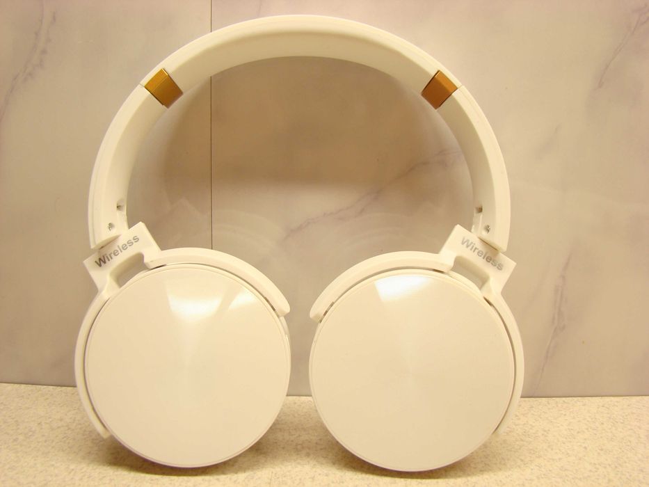 Słuchawki nauszne bezprzewodowe bluetooth lekkie mp3 radio składane