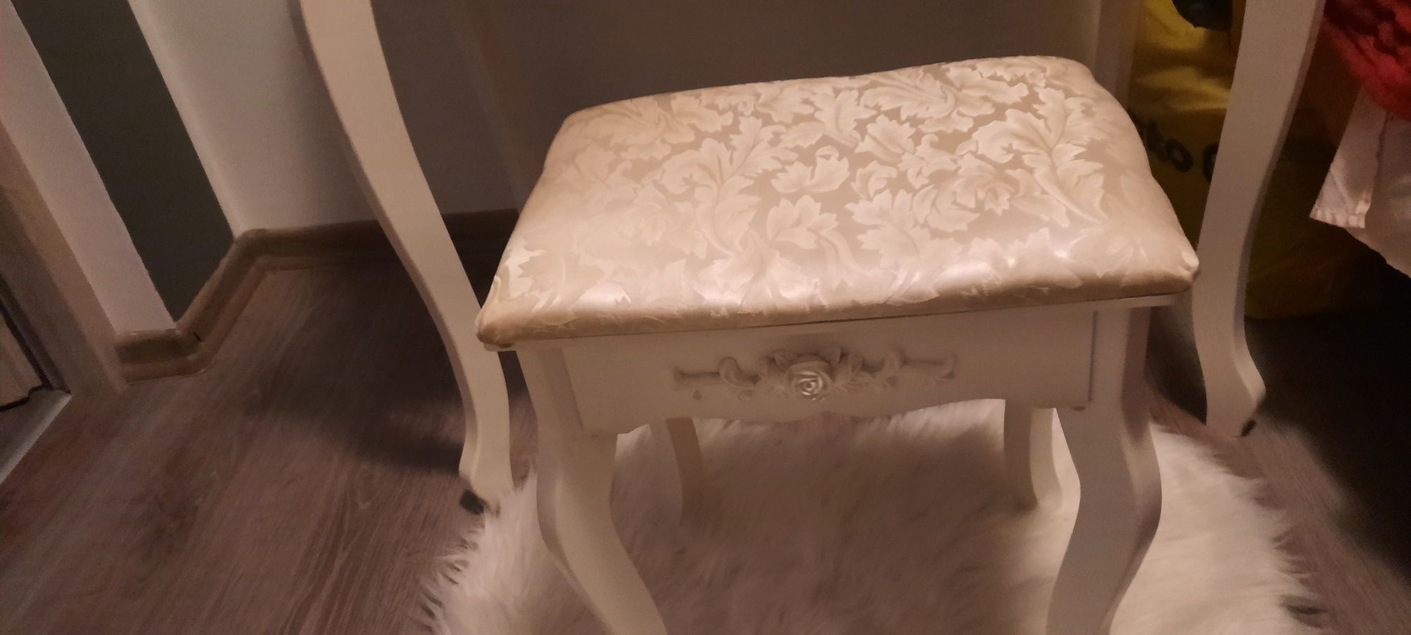 Sprzedam tolatkę+ taboret