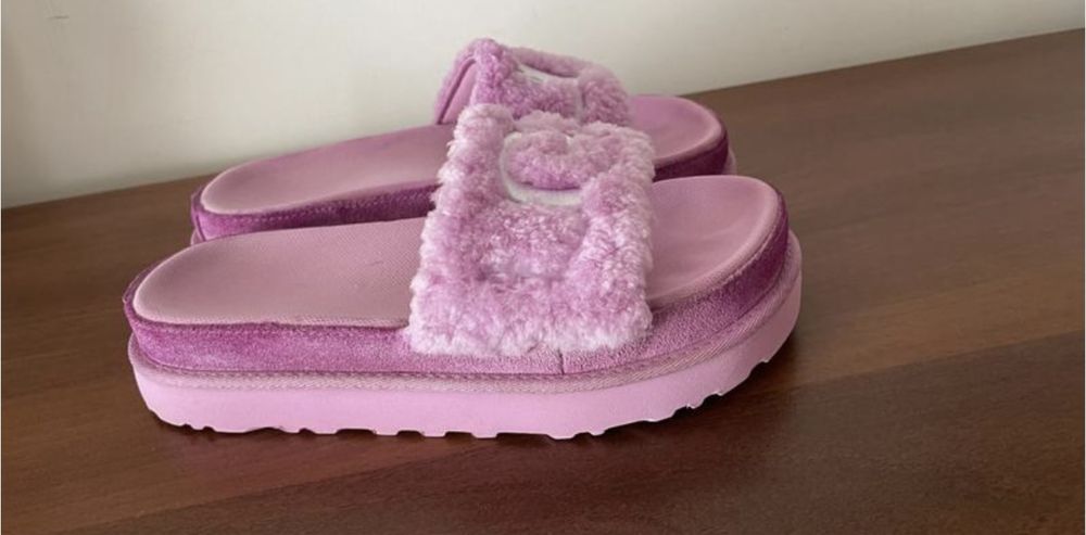 Шлепанці Ugg 38 розмір