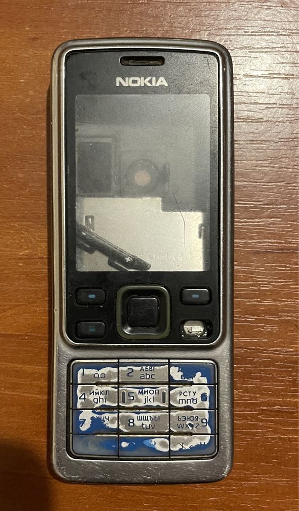 Б/в корпус до телефона Nokia 6300.