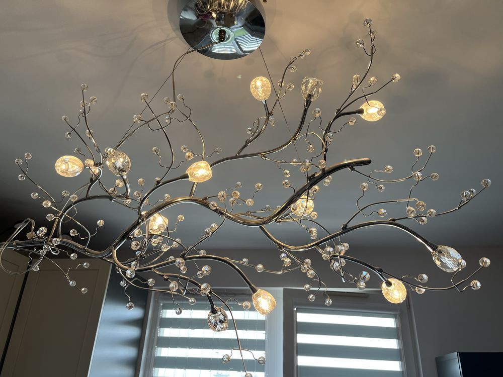 Designerski żyrandol kryształowy, elegancki, metalowy, do salonu