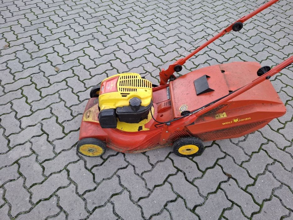 Maquina cortar relva a gasolina