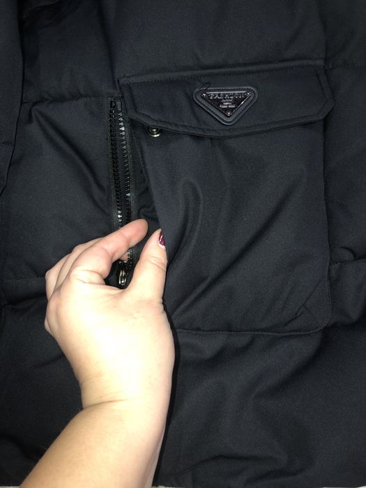 Куртка зимова дуже комфортна