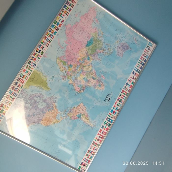 Mapa świata oprawiona super stan