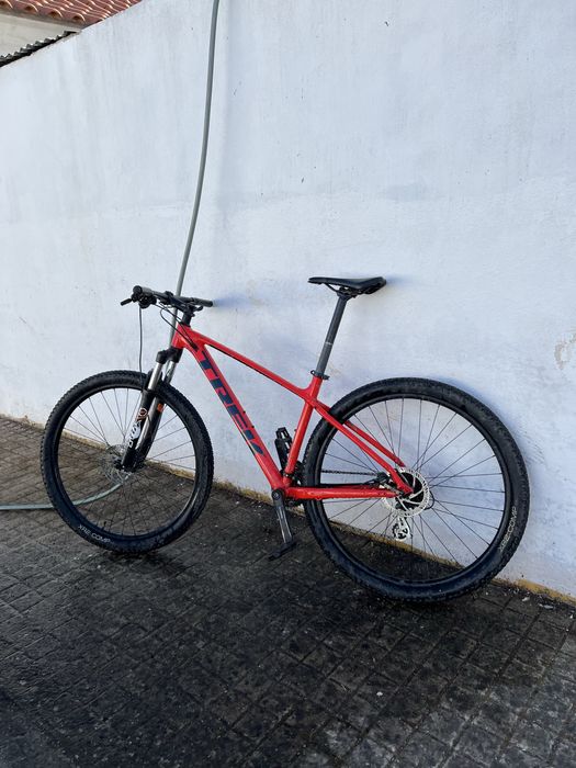 Bicicleta TREK.