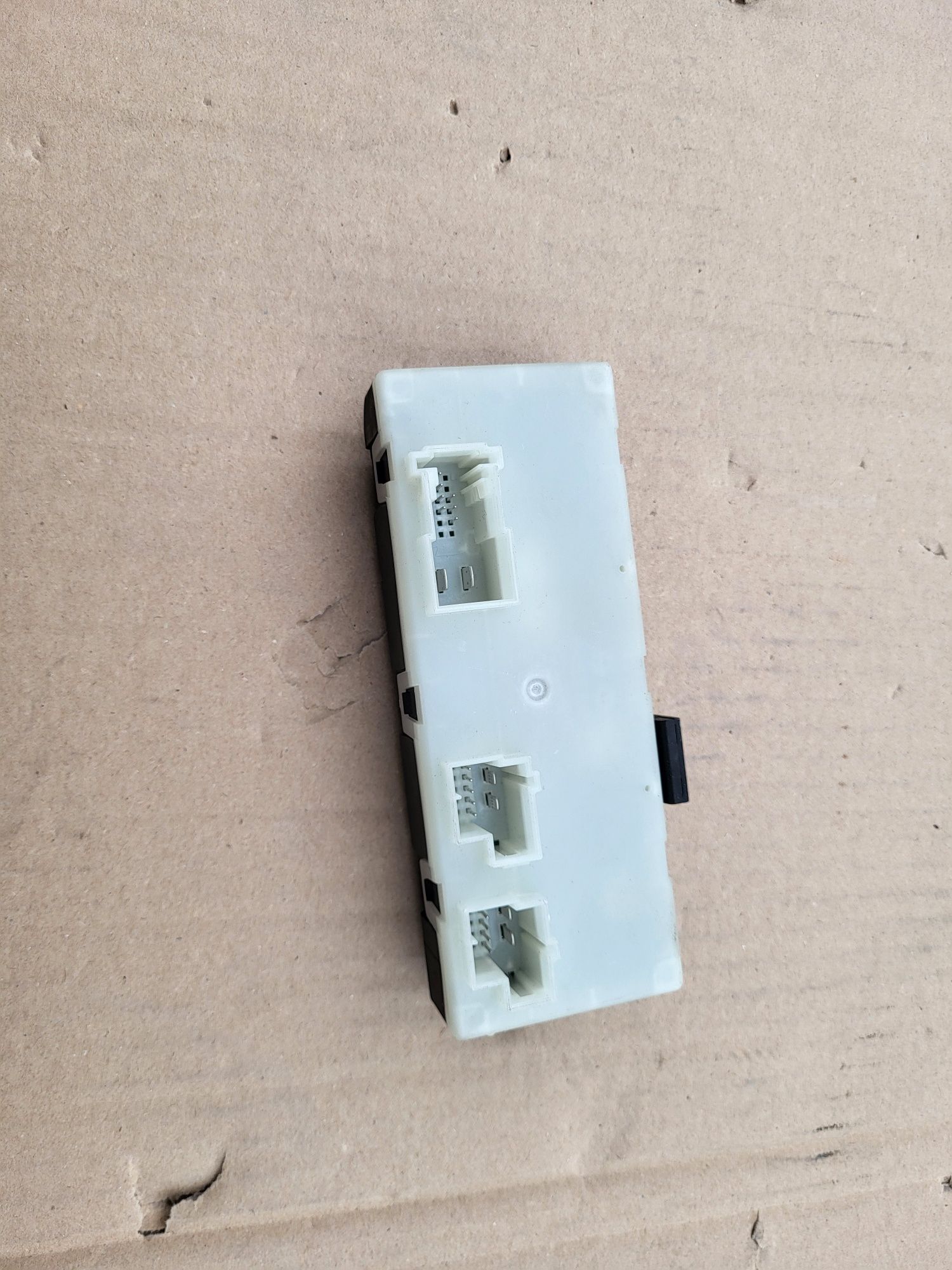 Moduł Tylnej Klapy 5a19db2 bmw m4 G82 G83 m3 G80 G22 m5 f90 G30 G31