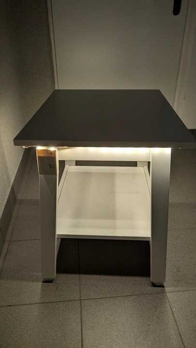 Stolik kawowy biały