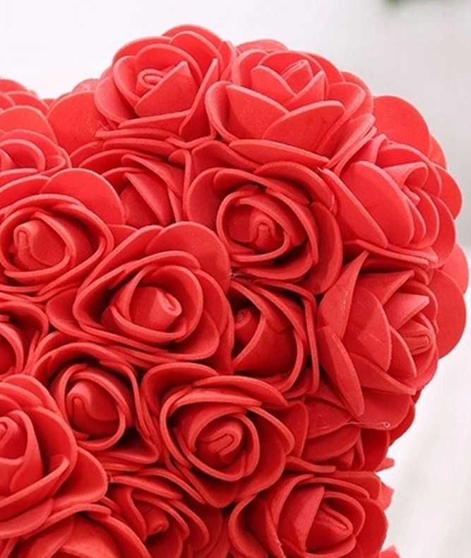Miś z Róż 25 CM  z płatków róż kokarda pudełko na prezent czerwony