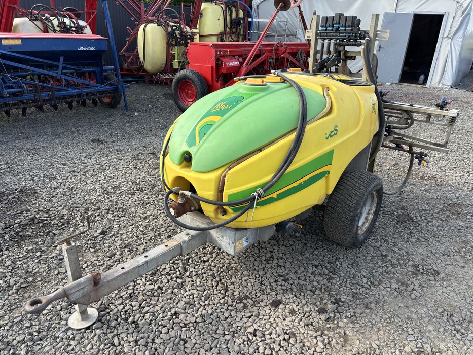 Оприскувач Projet Sprayers 600 літрів 8 метрів захват на гідро насосі