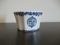 Saleiro de estilo da marca Conventual Porcelanas