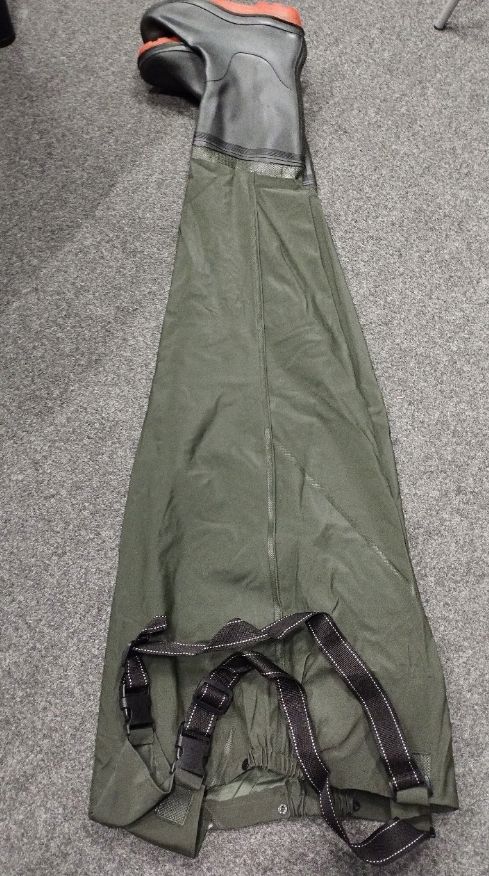 Wodery Spodniobuty Spodnie Wędkarskie 42/43/44/45/46 + Szelki