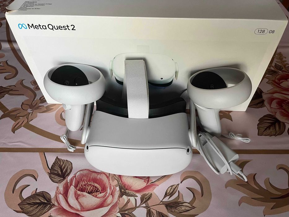 Oculus Meta Quest 2 128GB VR-Headset gogle bardzo lekko używany.