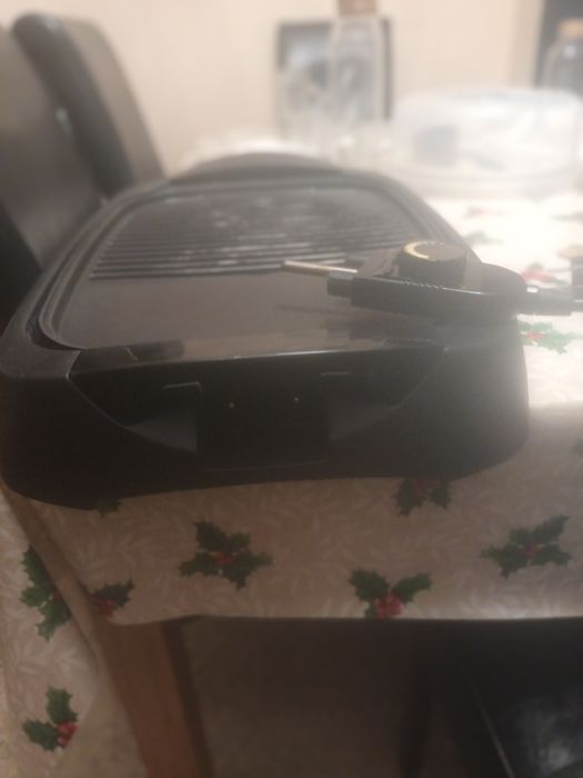 Vendo grelhador eléctrico marca Ariete La Grigliata.