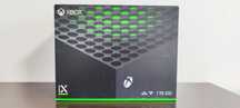 Продам Xbox series X в ідеальному стані.