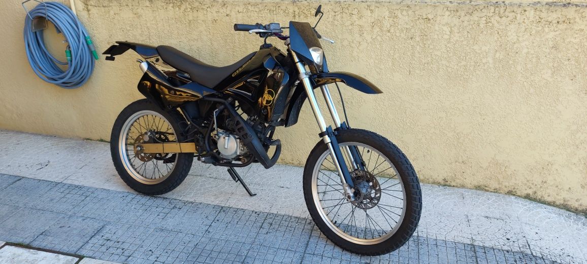 Vendo moto Gilera 50cc (matriculada)