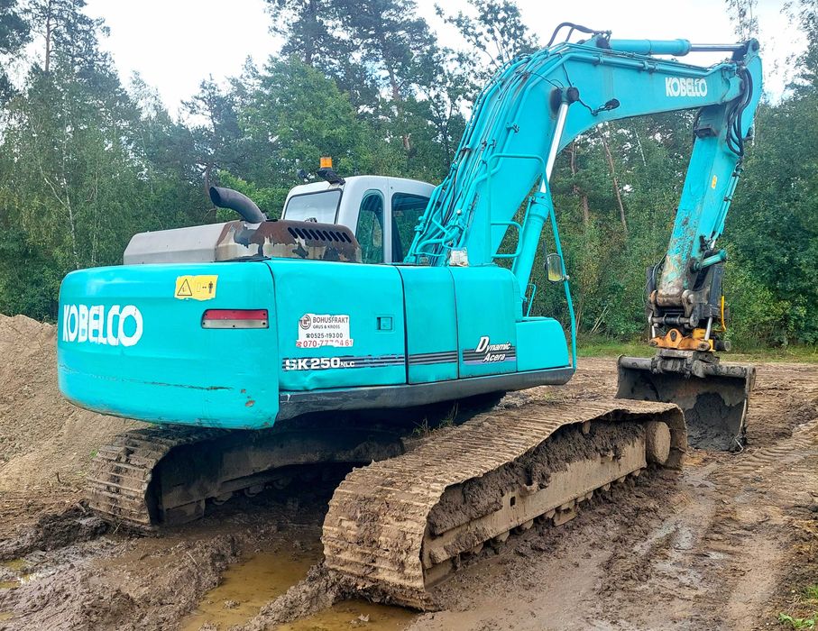 Koparka gąsienicowa Kobelco SK250NLC-6E rototilt 25t